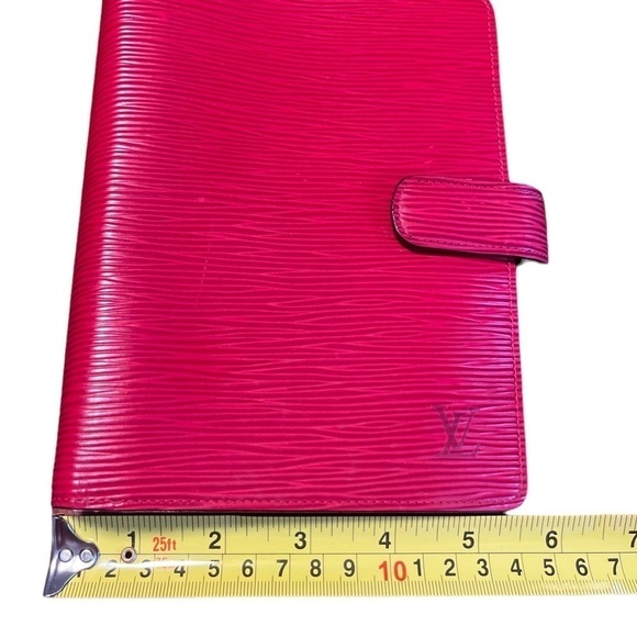 Louis Vuitton EPI Red Leather Agenda MM (Medium size) - Picture 3 of 16